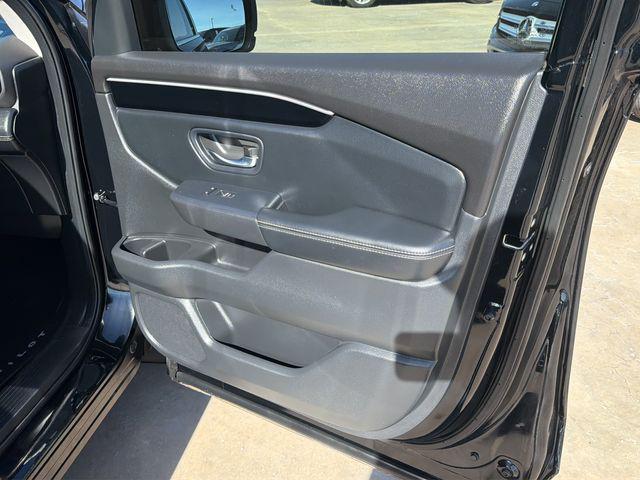 used 2023 Honda Pilot car, priced at $38,900