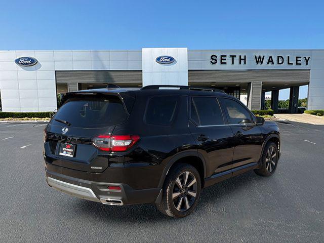 used 2023 Honda Pilot car, priced at $38,900