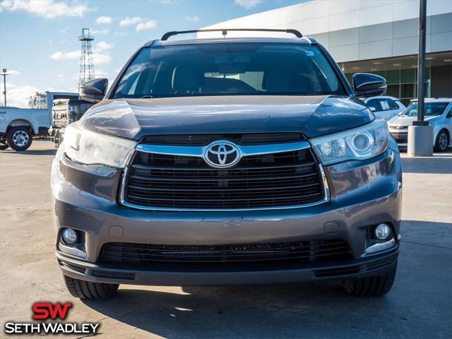 used 2016 Toyota Highlander car, priced at $16,400