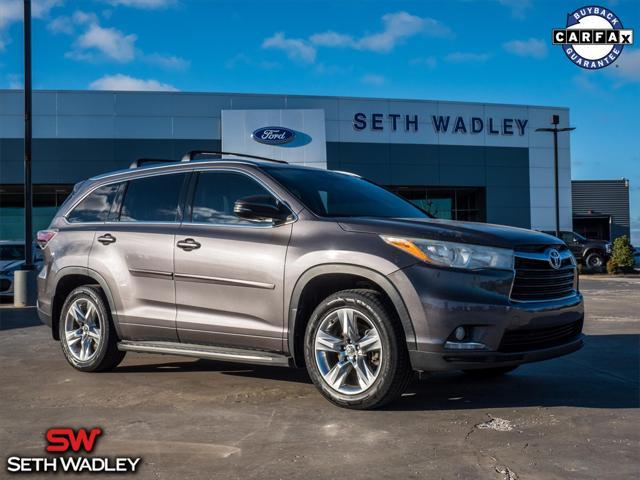 used 2016 Toyota Highlander car, priced at $15,300