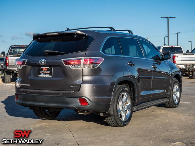 used 2016 Toyota Highlander car, priced at $16,400