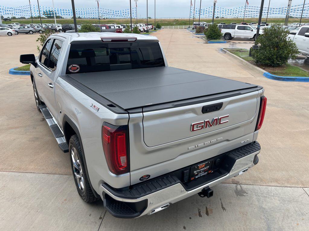 used 2022 GMC Sierra 1500 car, priced at $42,800