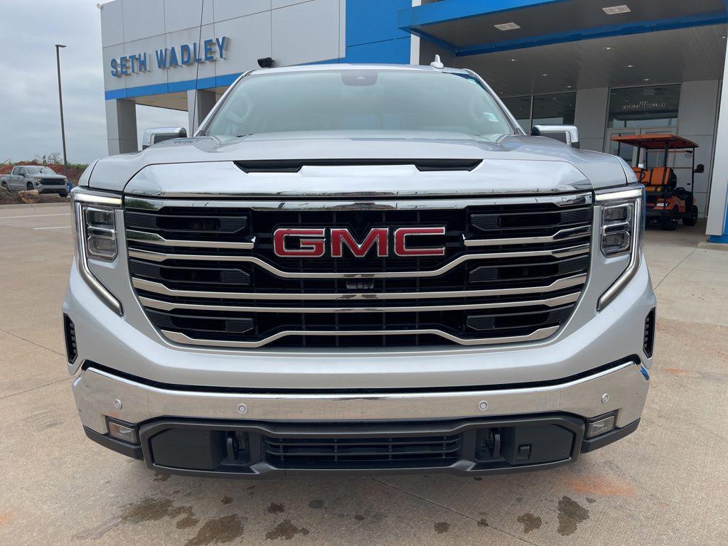 used 2022 GMC Sierra 1500 car, priced at $42,800
