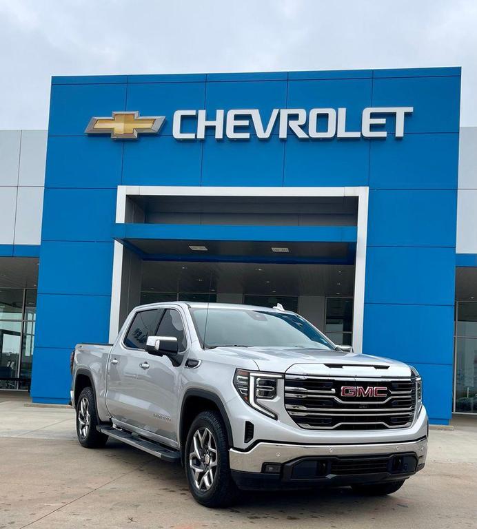 used 2022 GMC Sierra 1500 car, priced at $42,800