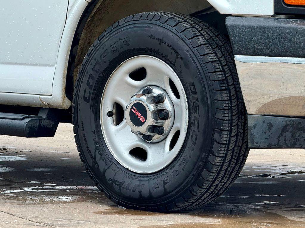 used 2018 GMC Savana 3500 car, priced at $18,700