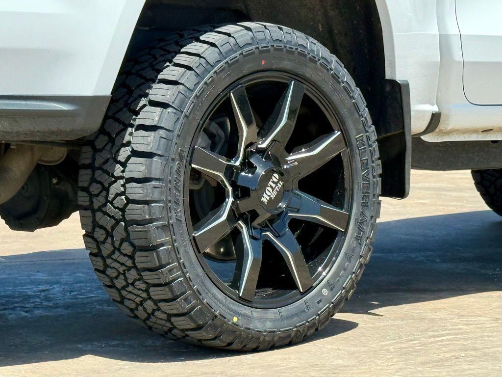 used 2023 Chevrolet Colorado car, priced at $28,900