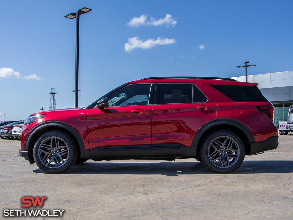 new 2025 Ford Explorer car, priced at $43,850