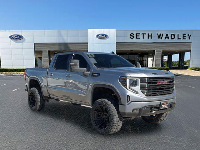 used 2023 GMC Sierra 1500 car, priced at $49,900