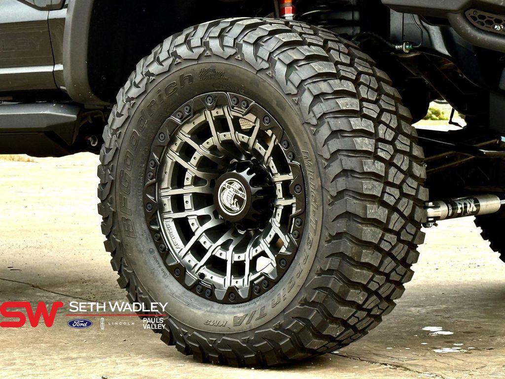 new 2025 Ford F-250 car, priced at $165,899