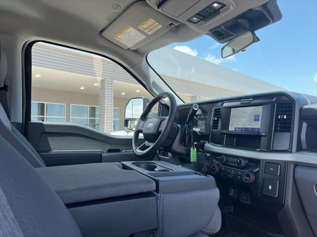 new 2025 Ford F-250 car