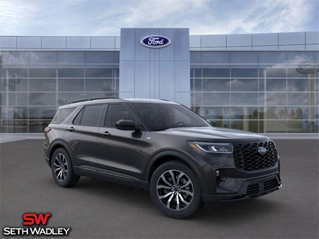 new 2025 Ford Explorer car, priced at $45,370