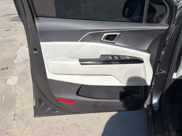 used 2022 Kia Carnival car, priced at $21,943