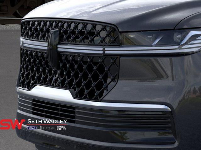 new 2025 Lincoln Navigator car, priced at $110,415
