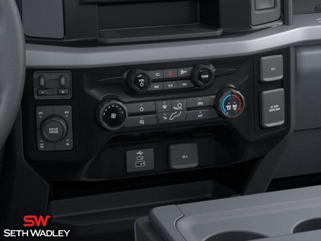 new 2025 Ford F-350 car, priced at $52,613