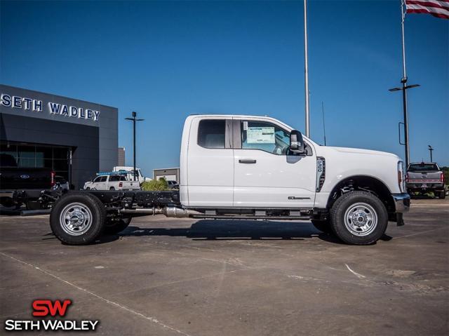 new 2024 Ford F-350 car, priced at $65,772