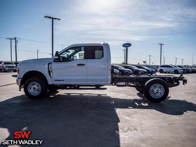 new 2024 Ford F-350 car, priced at $65,772