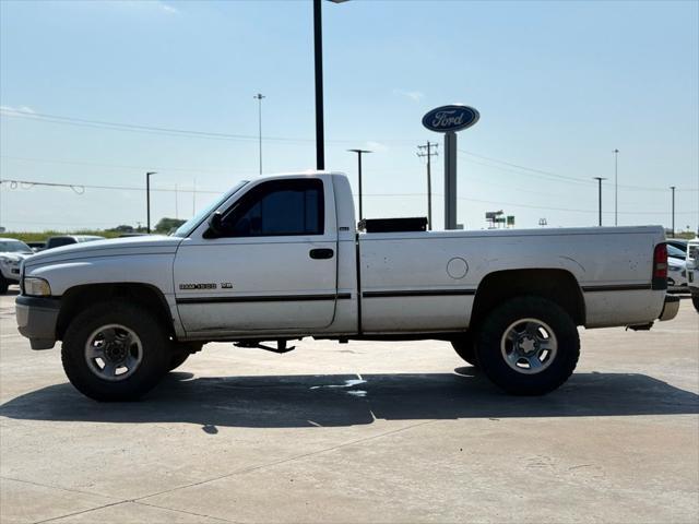 used 1995 Dodge Ram 1500 car, priced at $3,800
