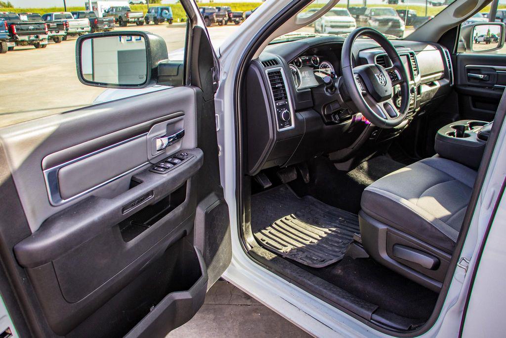 used 2023 Ram 1500 Classic car, priced at $28,600