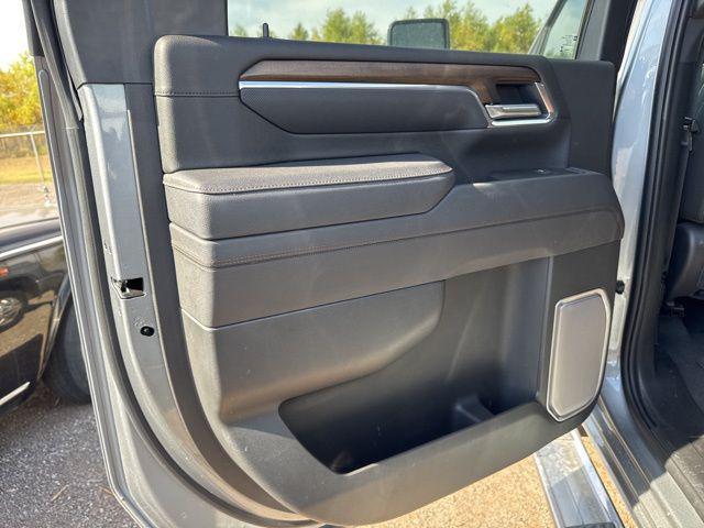 used 2025 Chevrolet Silverado 3500 car, priced at $73,400