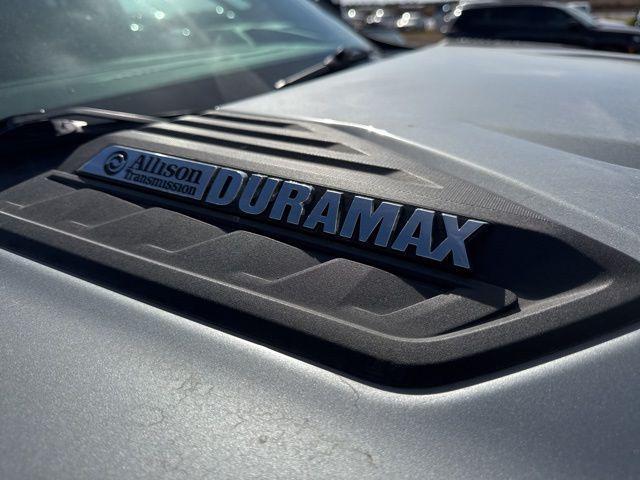 used 2025 Chevrolet Silverado 3500 car, priced at $73,400