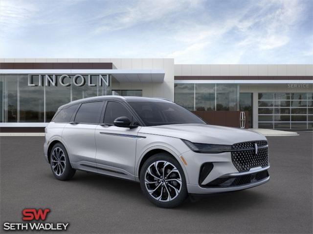 new 2025 Lincoln Nautilus car, priced at $63,680