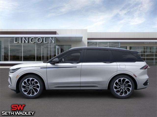 new 2025 Lincoln Nautilus car, priced at $63,680