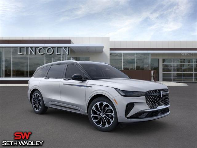 new 2025 Lincoln Nautilus car, priced at $63,680