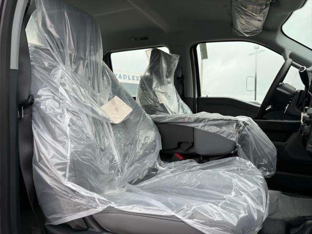 new 2025 Ford F-250 car, priced at $65,810