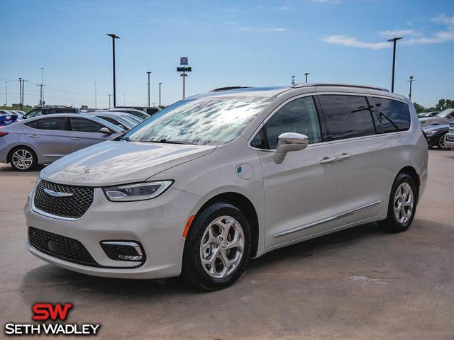 used 2021 Chrysler Pacifica Hybrid car, priced at $28,800