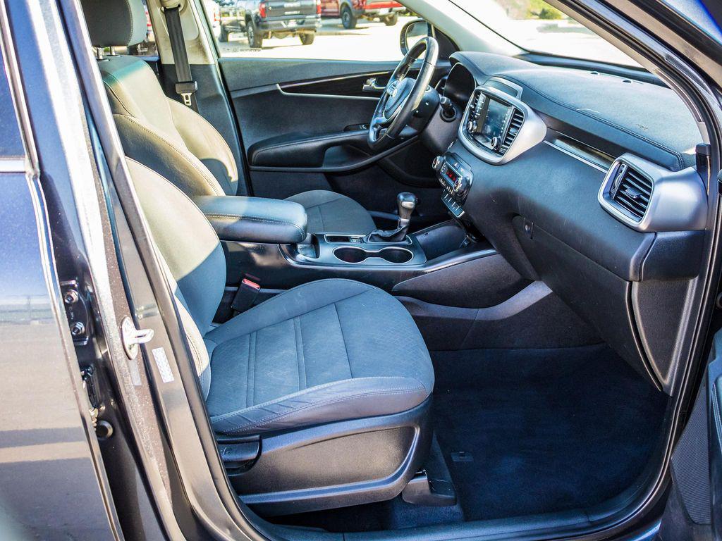 used 2020 Kia Sorento car, priced at $20,100