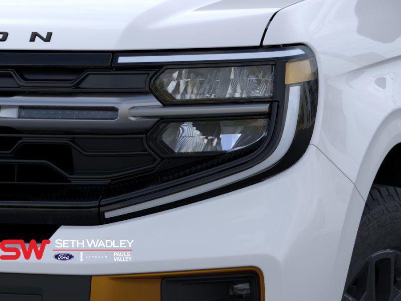 new 2025 Ford Expedition car, priced at $85,075