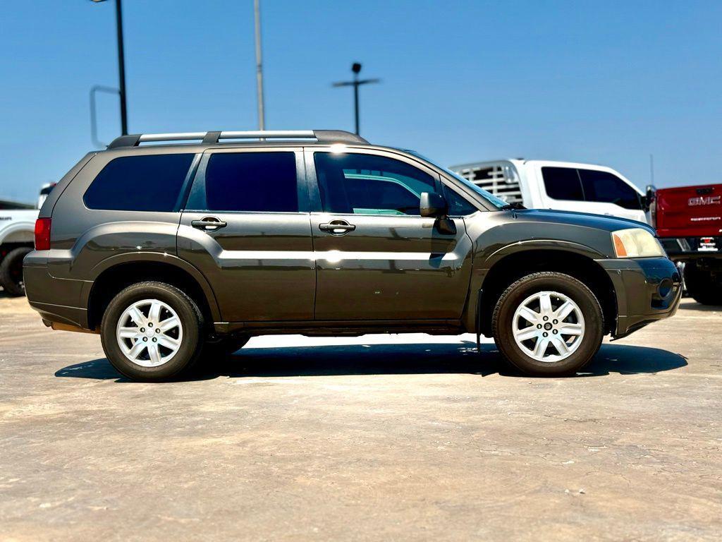 used 2011 Mitsubishi Endeavor car, priced at $7,900