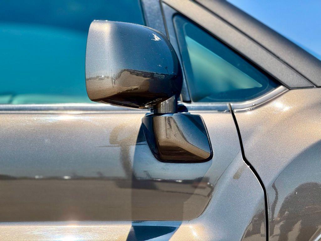 used 2011 Mitsubishi Endeavor car, priced at $7,900
