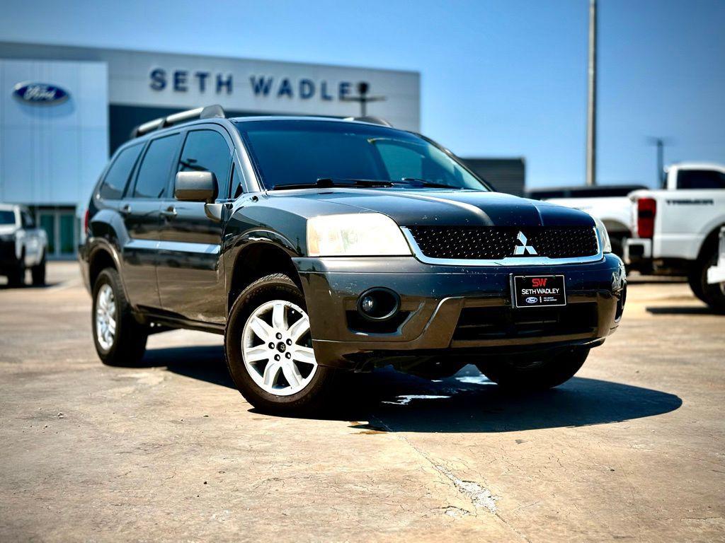 used 2011 Mitsubishi Endeavor car, priced at $7,900