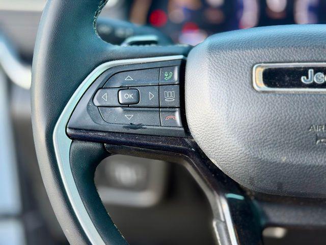 used 2023 Jeep Grand Cherokee car, priced at $32,400