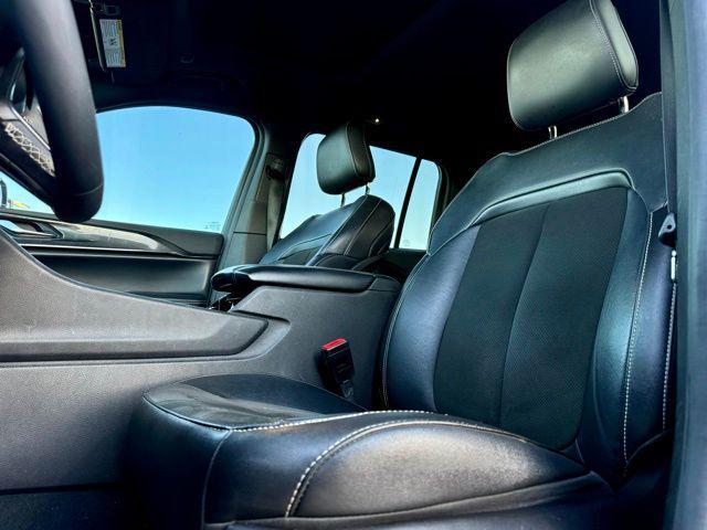 used 2023 Jeep Grand Cherokee car, priced at $32,400