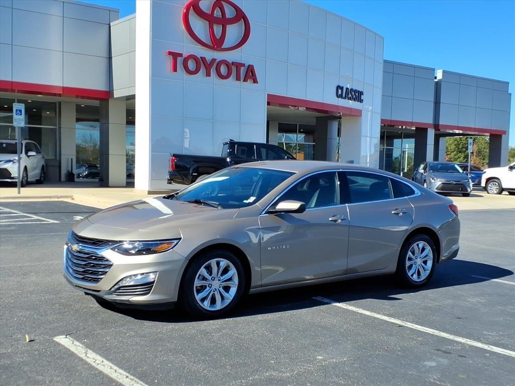 used 2023 Chevrolet Malibu car, priced at $18,366