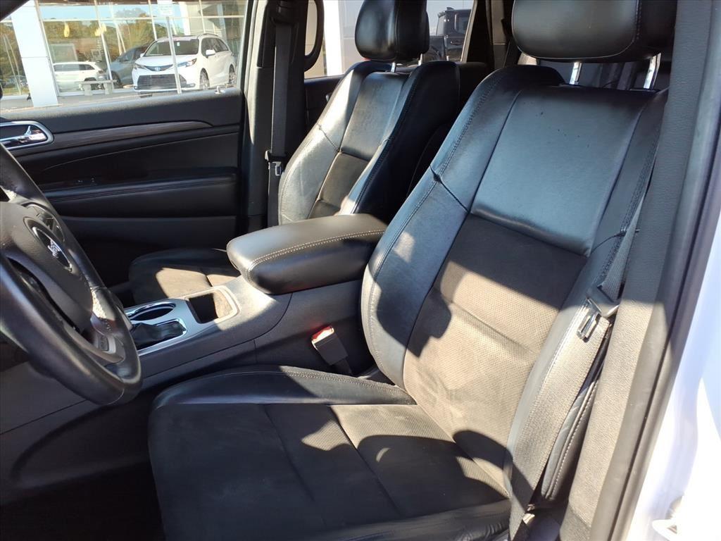 used 2019 Jeep Grand Cherokee car, priced at $18,494