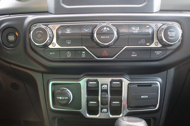used 2022 Jeep Gladiator car, priced at $31,947