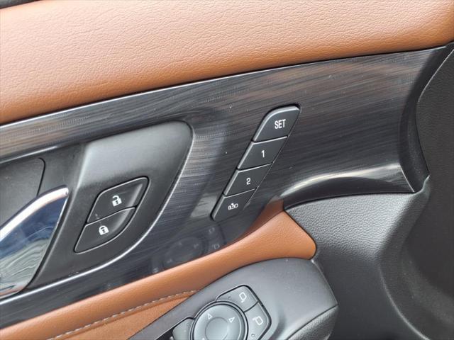 used 2019 Chevrolet Traverse car, priced at $22,997
