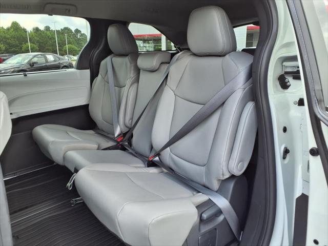 new 2025 Toyota Sienna car, priced at $47,726