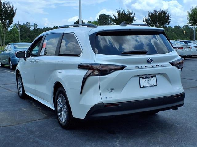 new 2025 Toyota Sienna car, priced at $47,726