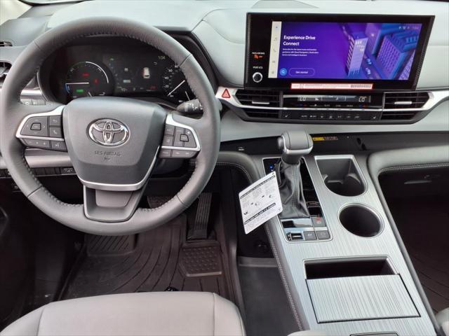 new 2025 Toyota Sienna car, priced at $47,726