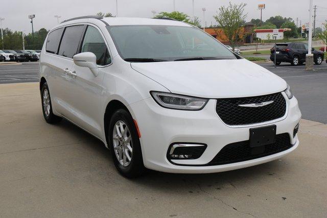 used 2022 Chrysler Pacifica car, priced at $24,571