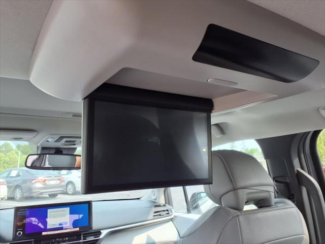 new 2025 Toyota Sienna car, priced at $49,915