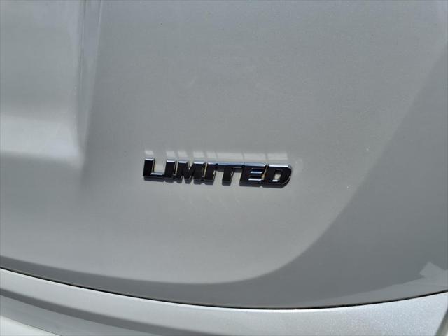 used 2018 Toyota RAV4 car, priced at $22,998