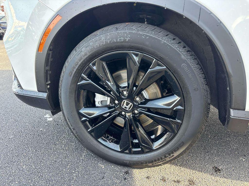 used 2025 Honda CR-V Hybrid car, priced at $38,974