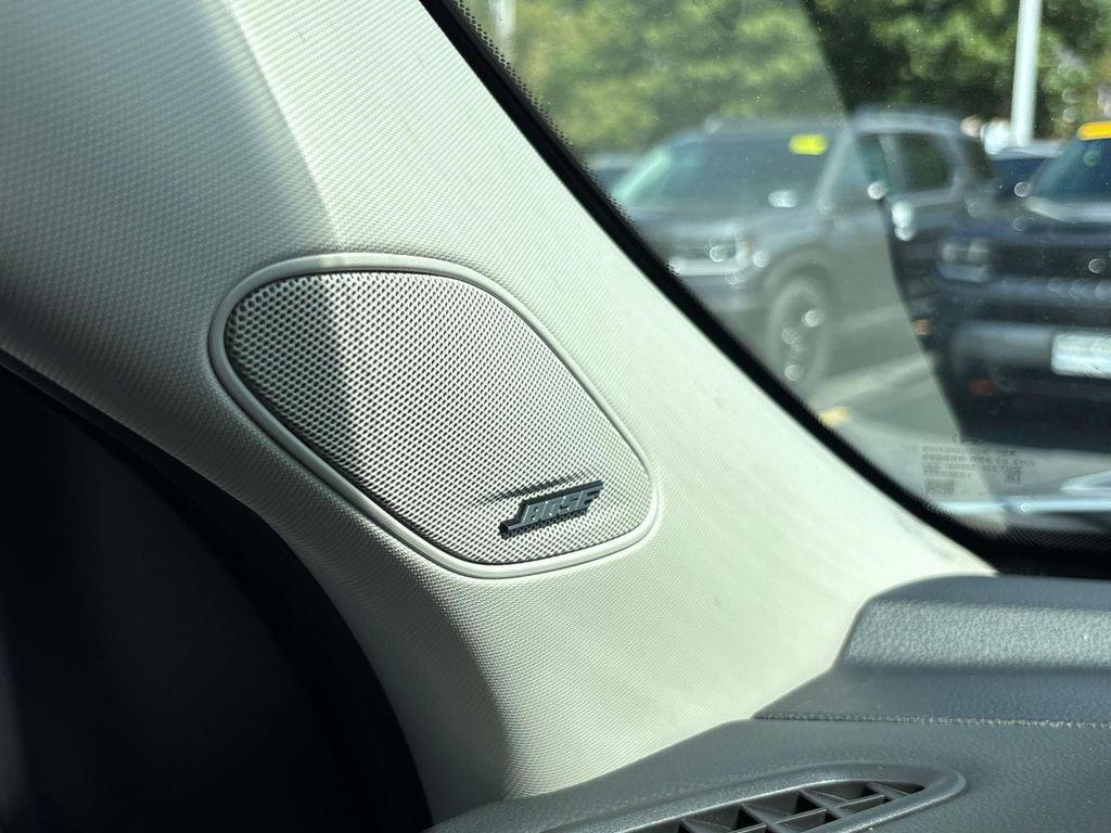 new 2025 Honda Pilot car, priced at $51,550