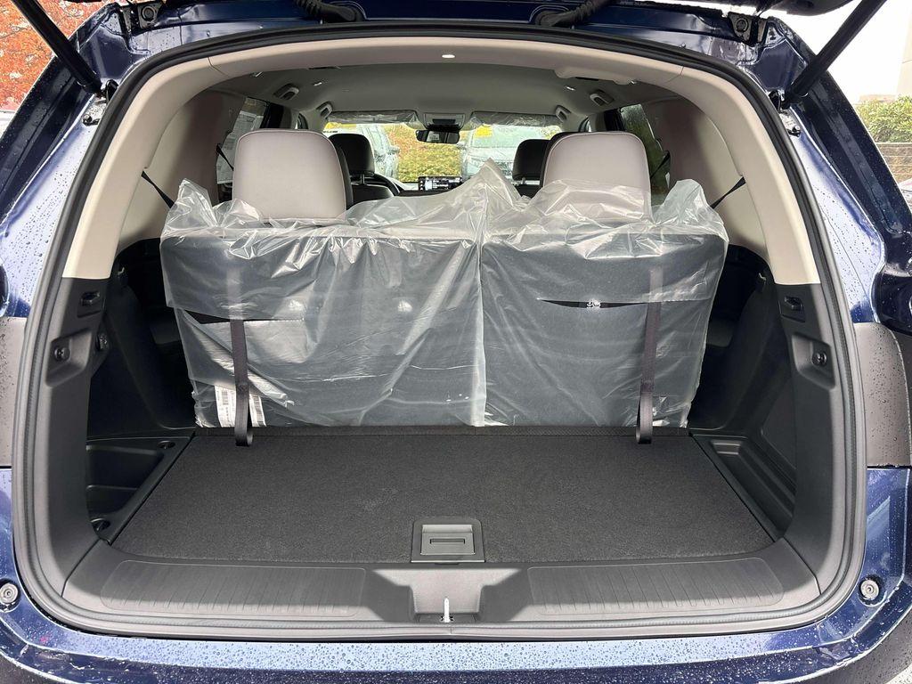 new 2025 Honda Pilot car, priced at $47,095