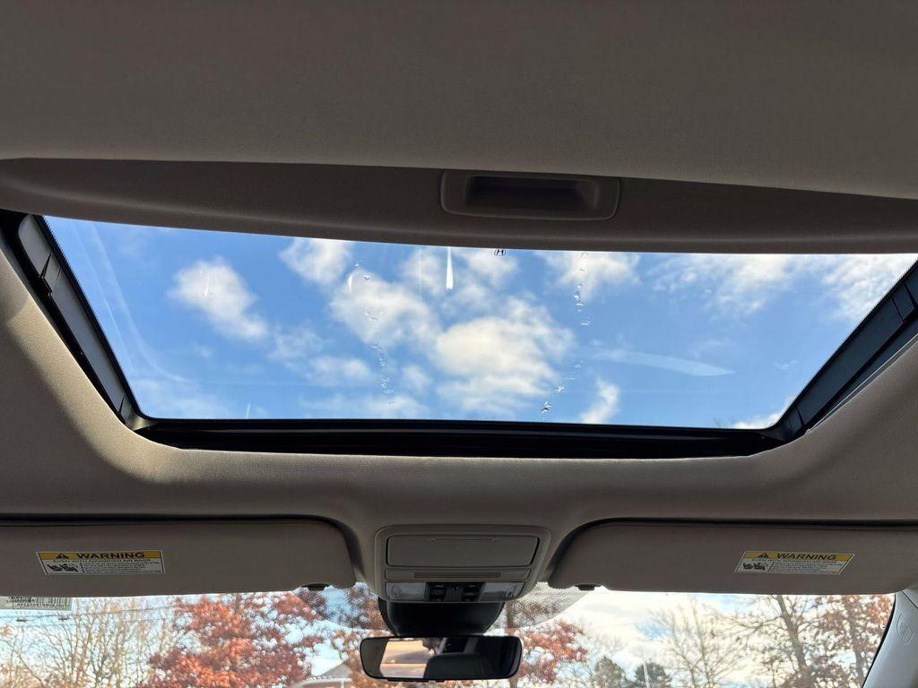 new 2026 Honda Odyssey car, priced at $45,685